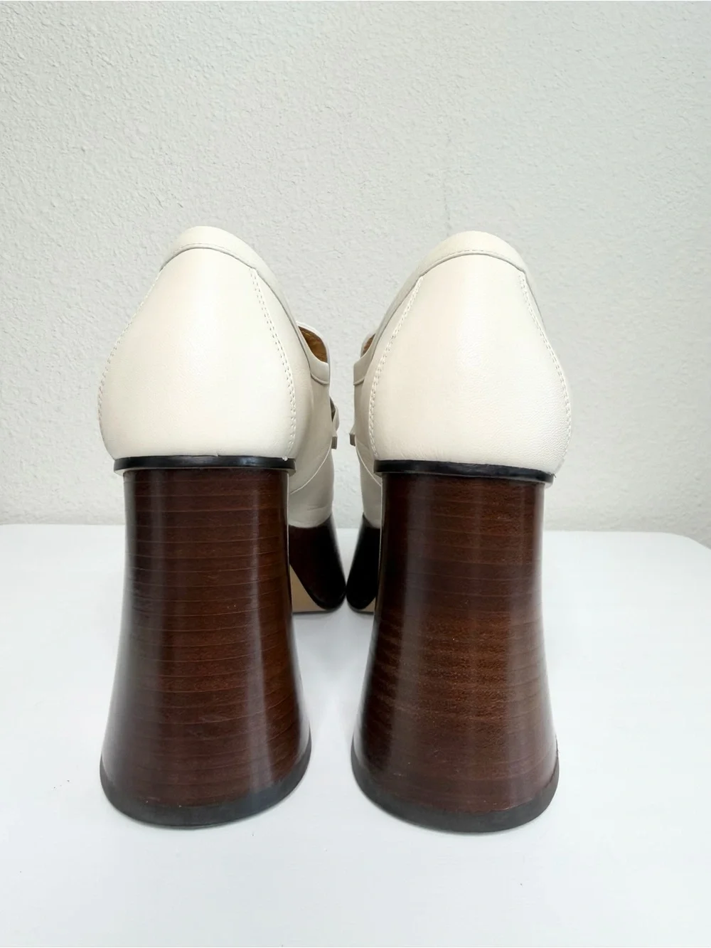 Gucci Malaga Kid Horsebit Platform Loafers In Mystic White / Ivory Size 37.5